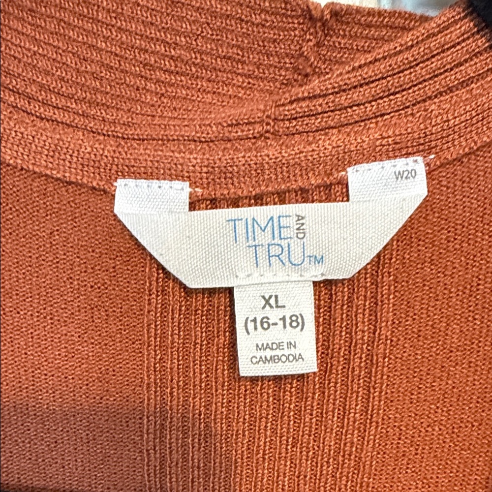 Time and Tru Rust Cardigan - Picture 2 of 3